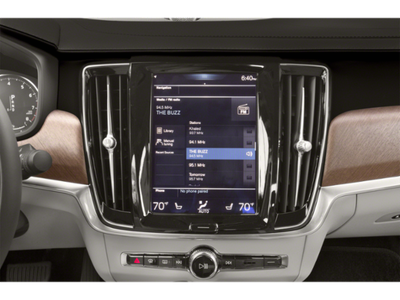 2018 Volvo S90 T5 Momentum