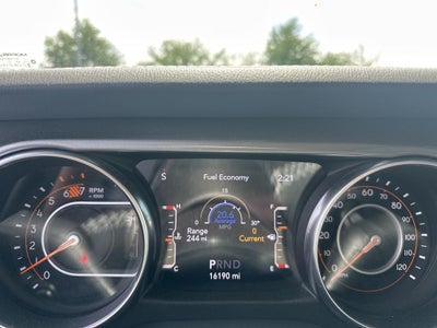 2022 Jeep Wrangler Unlimited Sahara