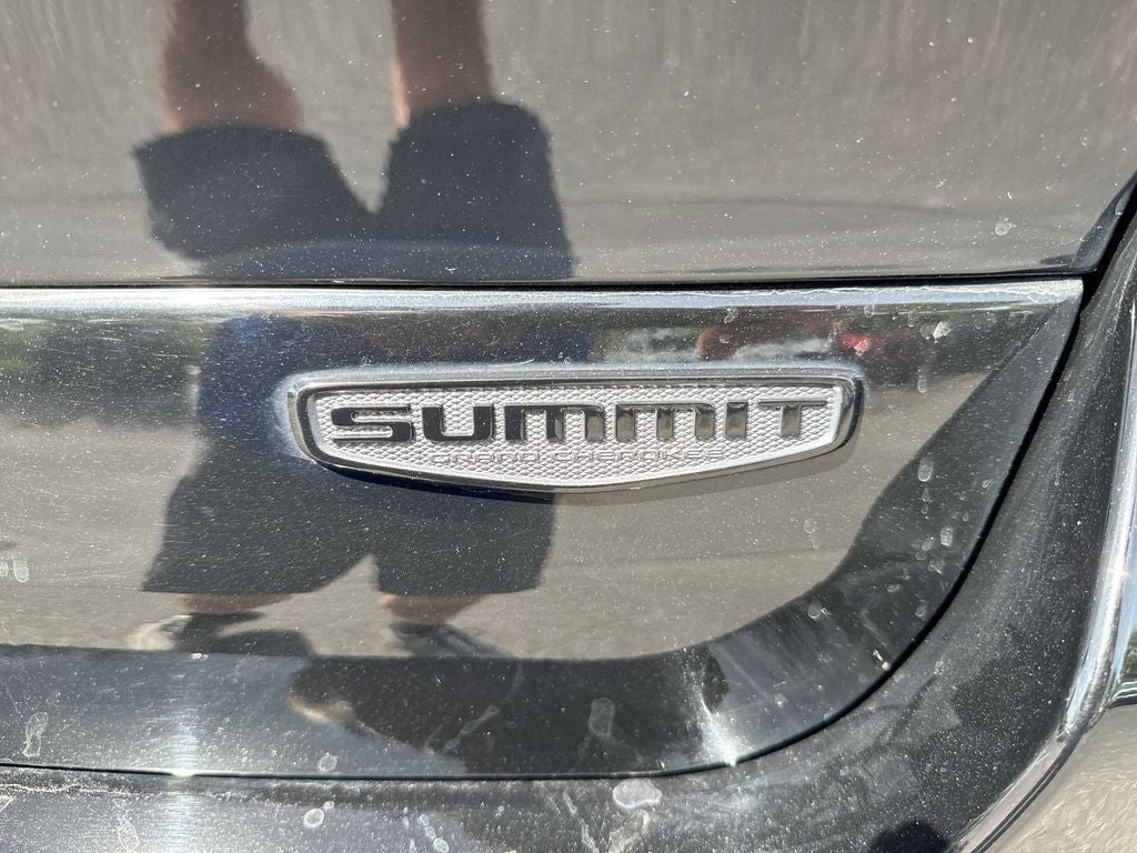 2023 Jeep Grand Cherokee L Summit