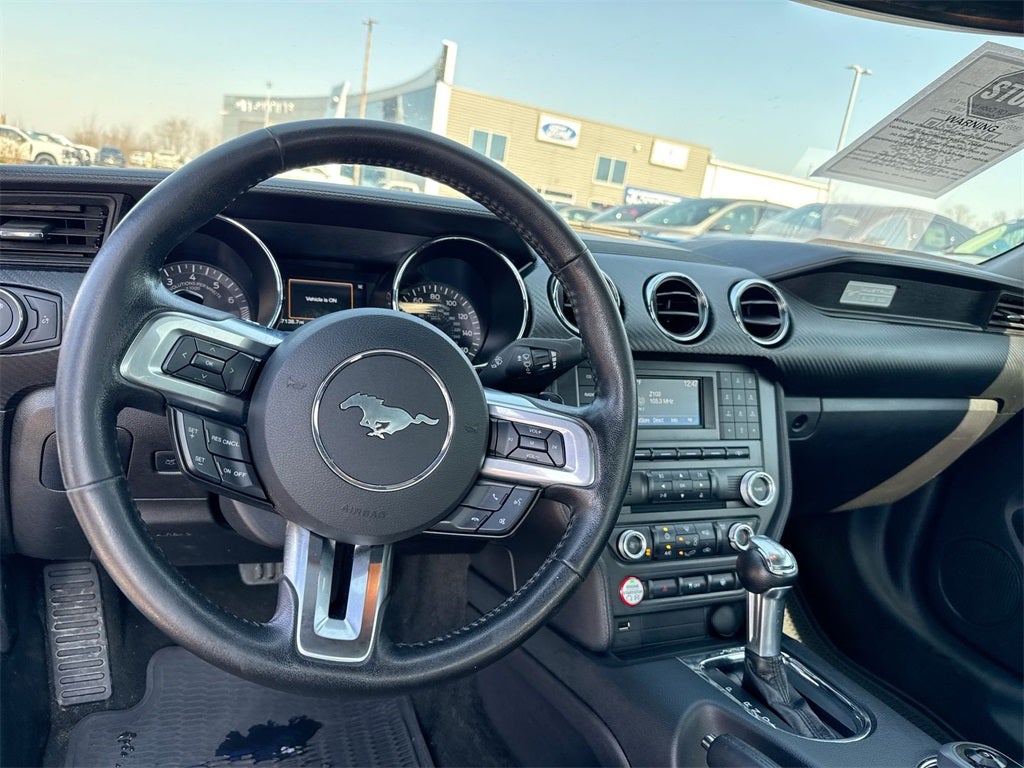 2017 Ford Mustang V6