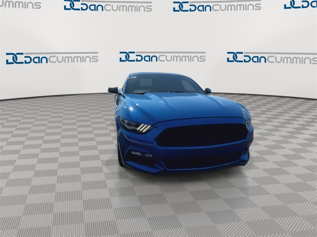 2017 Ford Mustang V6