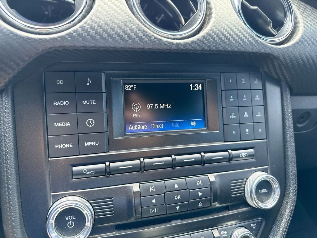 2016 Ford Mustang V6