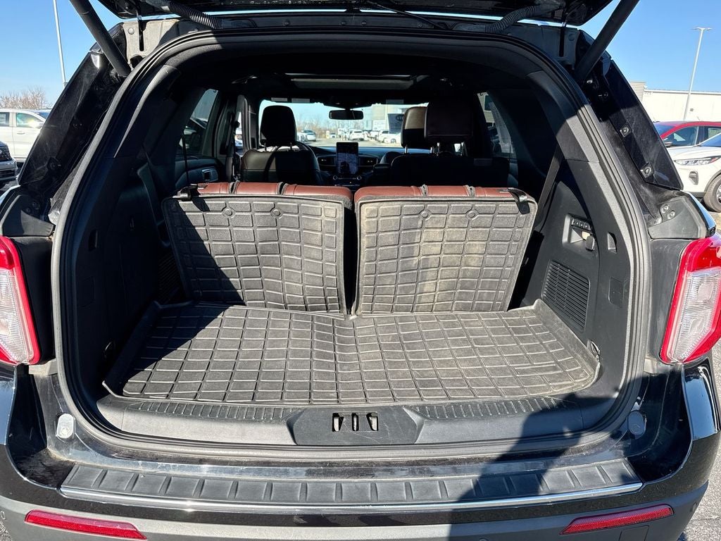 2022 Ford Explorer Platinum