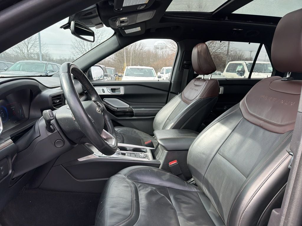 2022 Ford Explorer Platinum