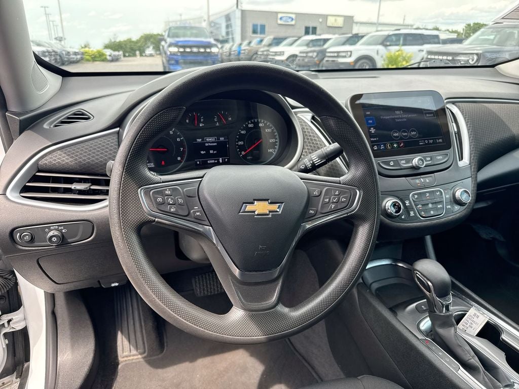2024 Chevrolet Malibu LT