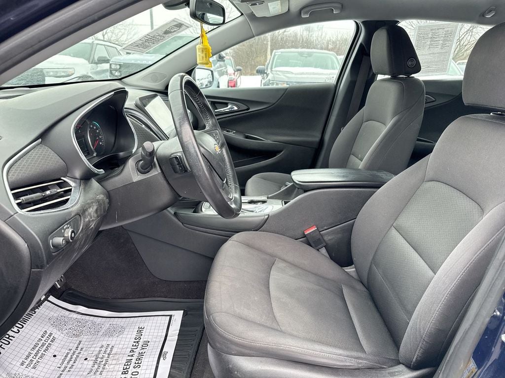 2017 Chevrolet Malibu LT