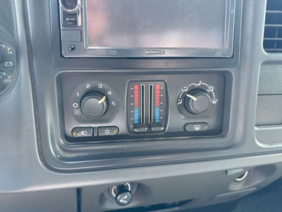 2005 Chevrolet Silverado 2500HD LS
