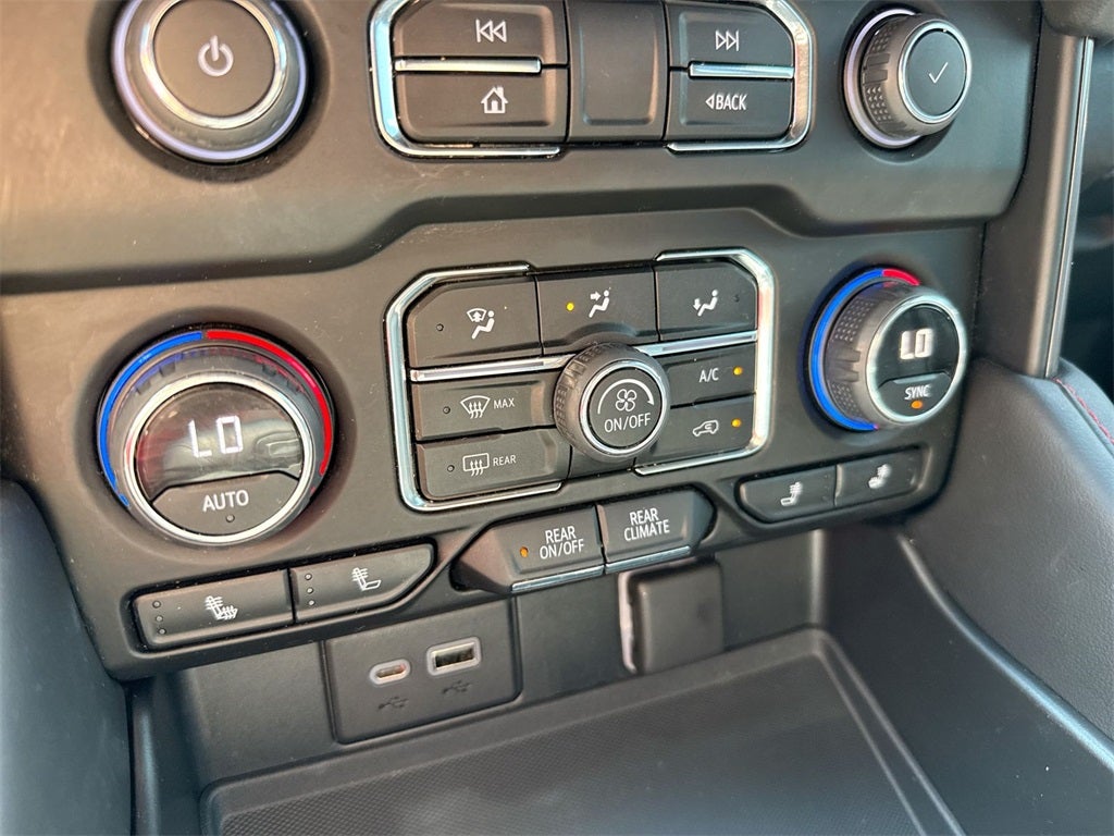 2022 Chevrolet Tahoe RST