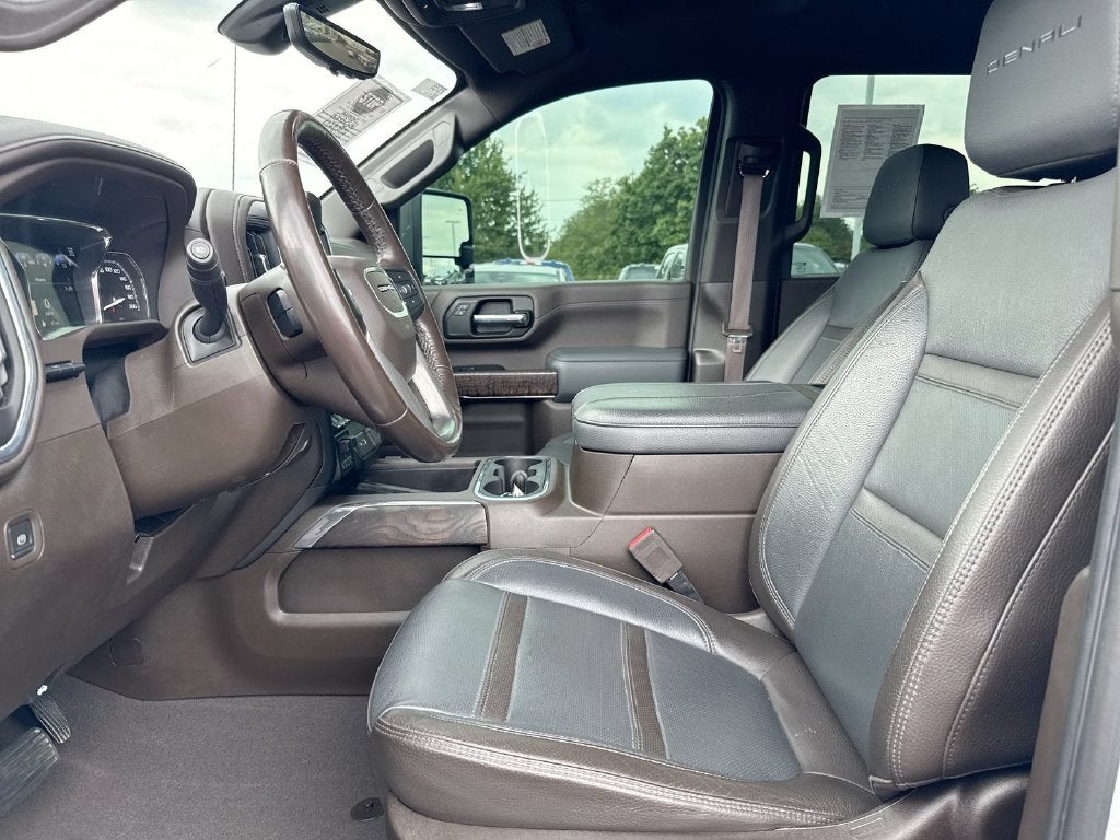 2023 GMC Sierra 2500HD Denali