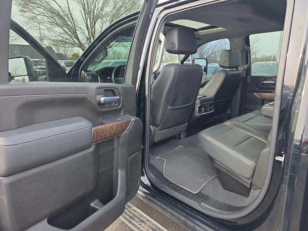 2023 GMC Sierra 3500HD Denali
