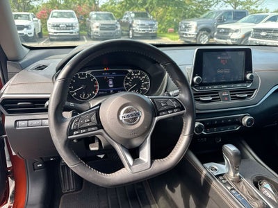 2021 Nissan Altima 2.5 SR