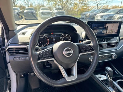 2023 Nissan Altima 2.5 SR