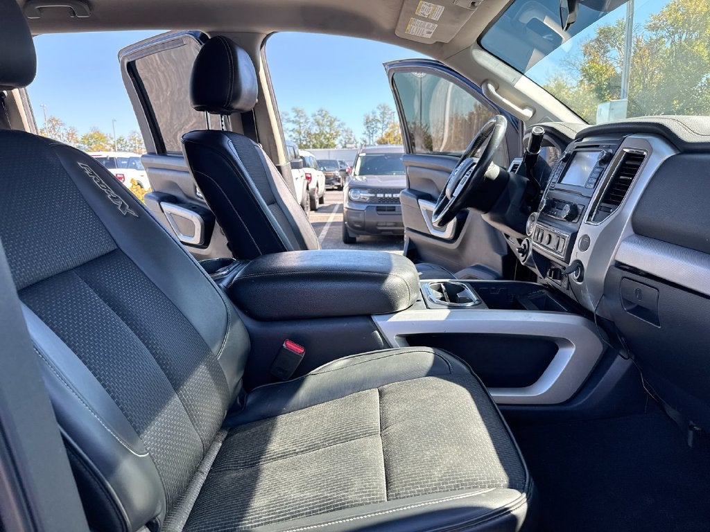 2017 Nissan Titan PRO-4X