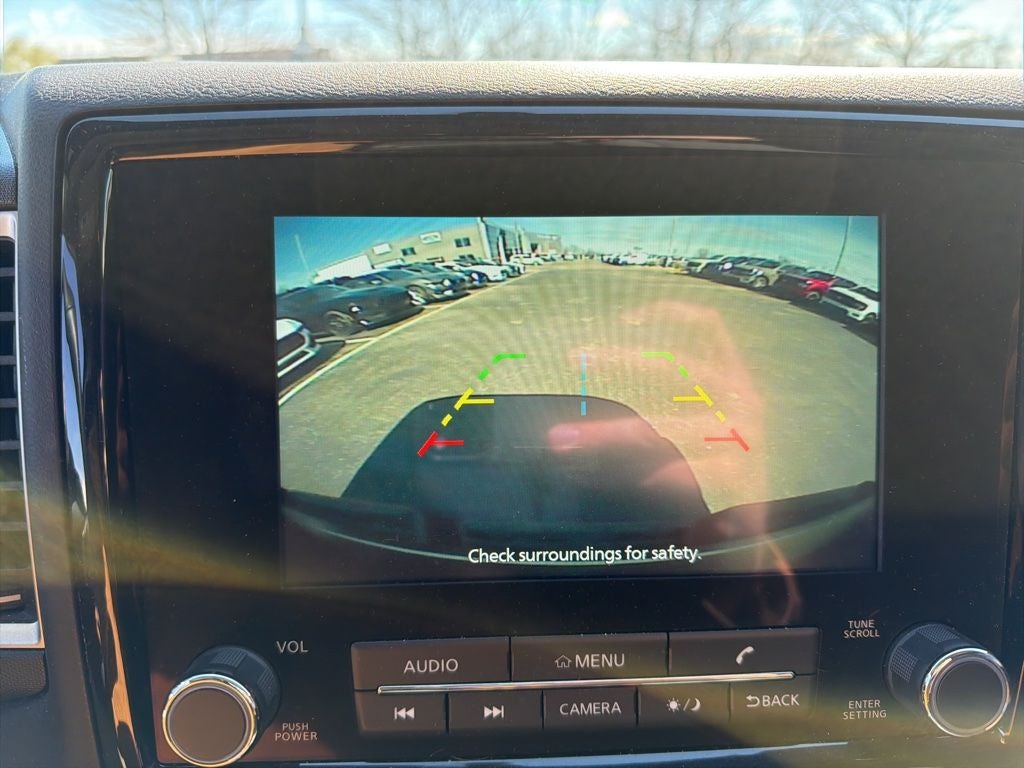 2024 Nissan Frontier SV