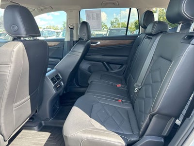 2024 Volkswagen Atlas 2.0T SE