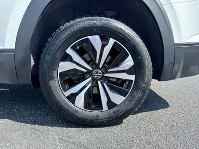 2024 Volkswagen Atlas 2.0T SE