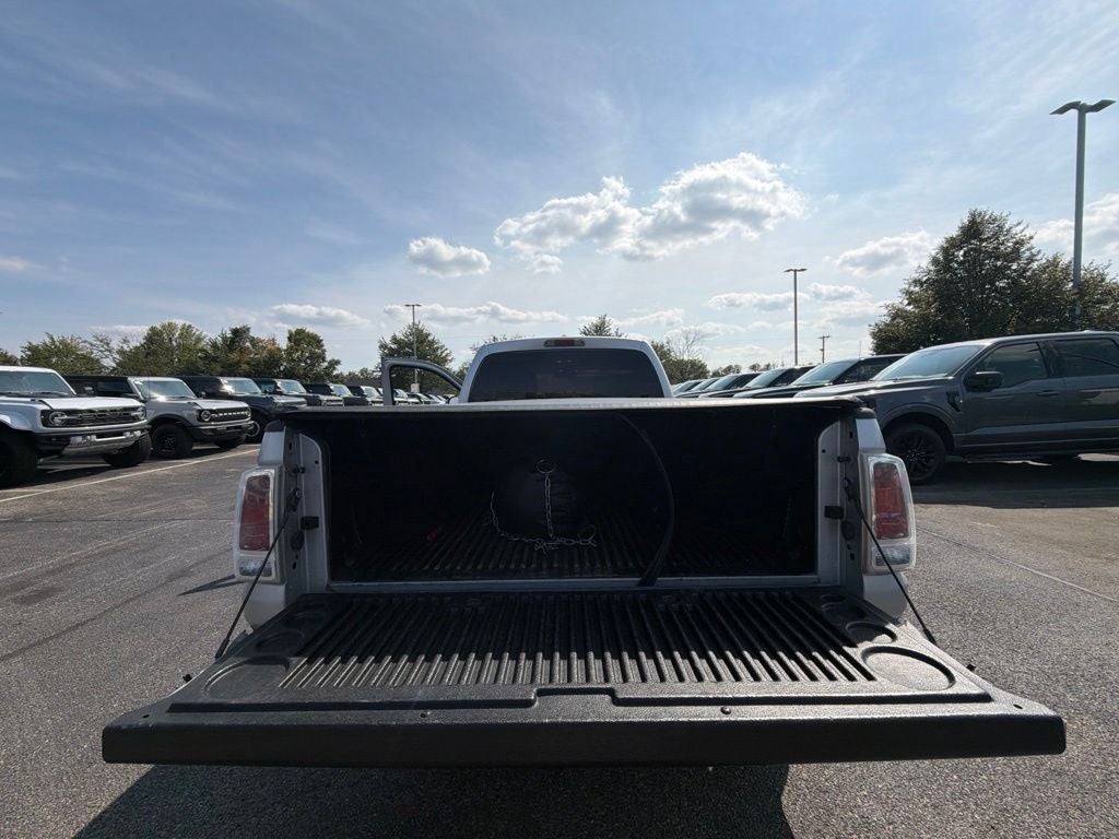 2007 Mitsubishi Raider LS