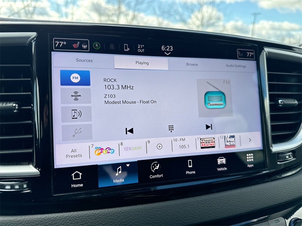 2024 Chrysler Pacifica Touring L