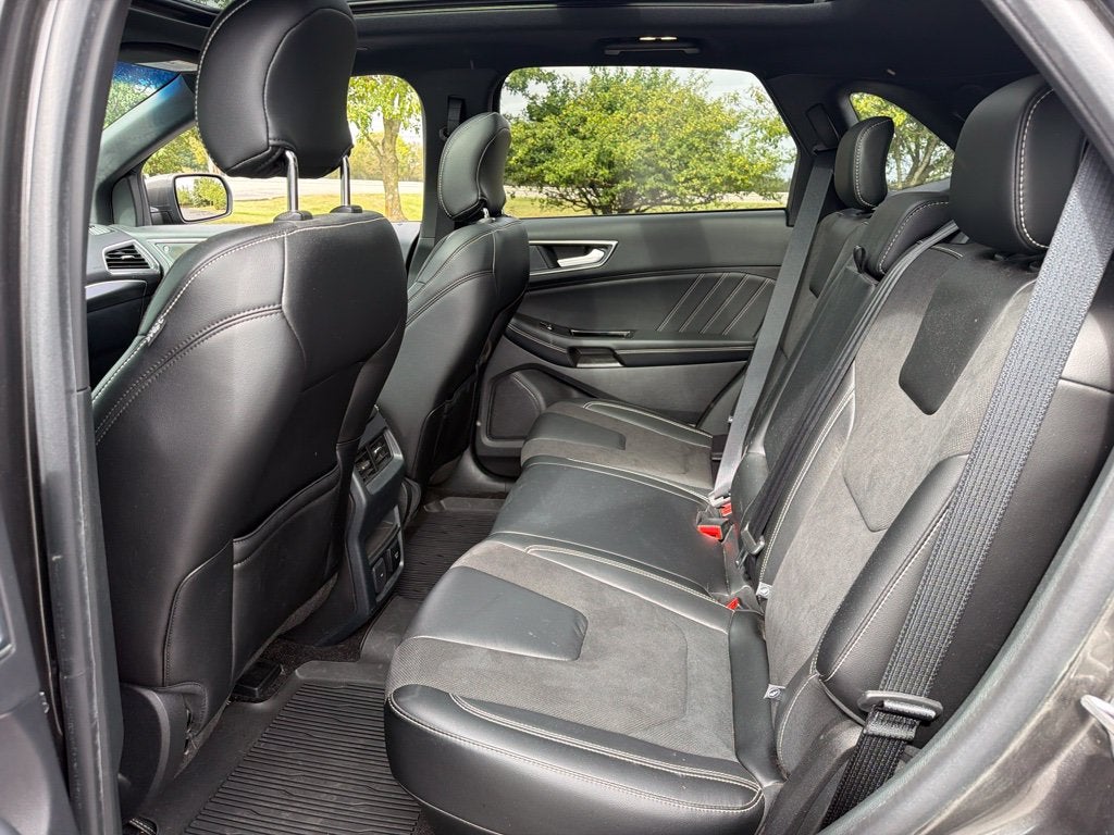 2019 Ford Edge ST