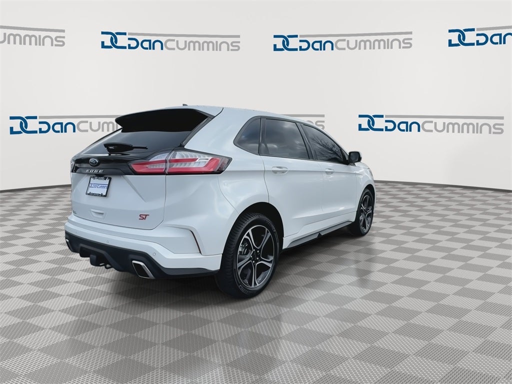 2022 Ford Edge ST