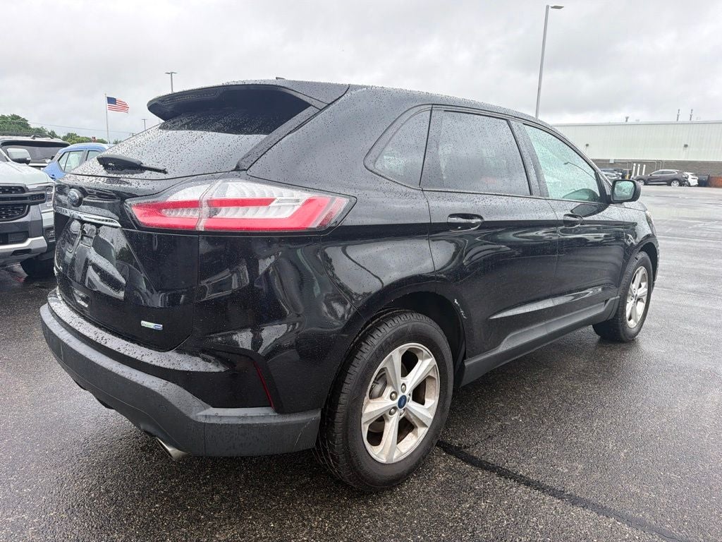 2020 Ford Edge SE
