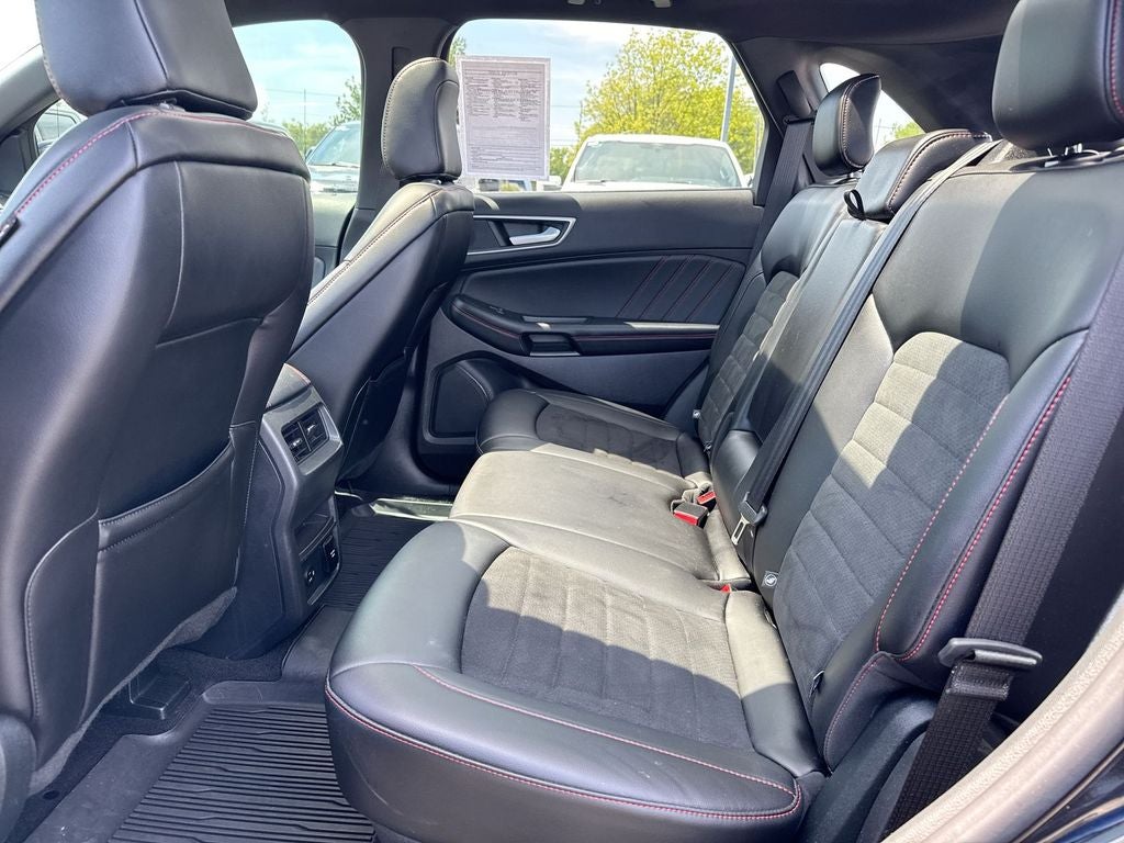 2022 Ford Edge ST Line