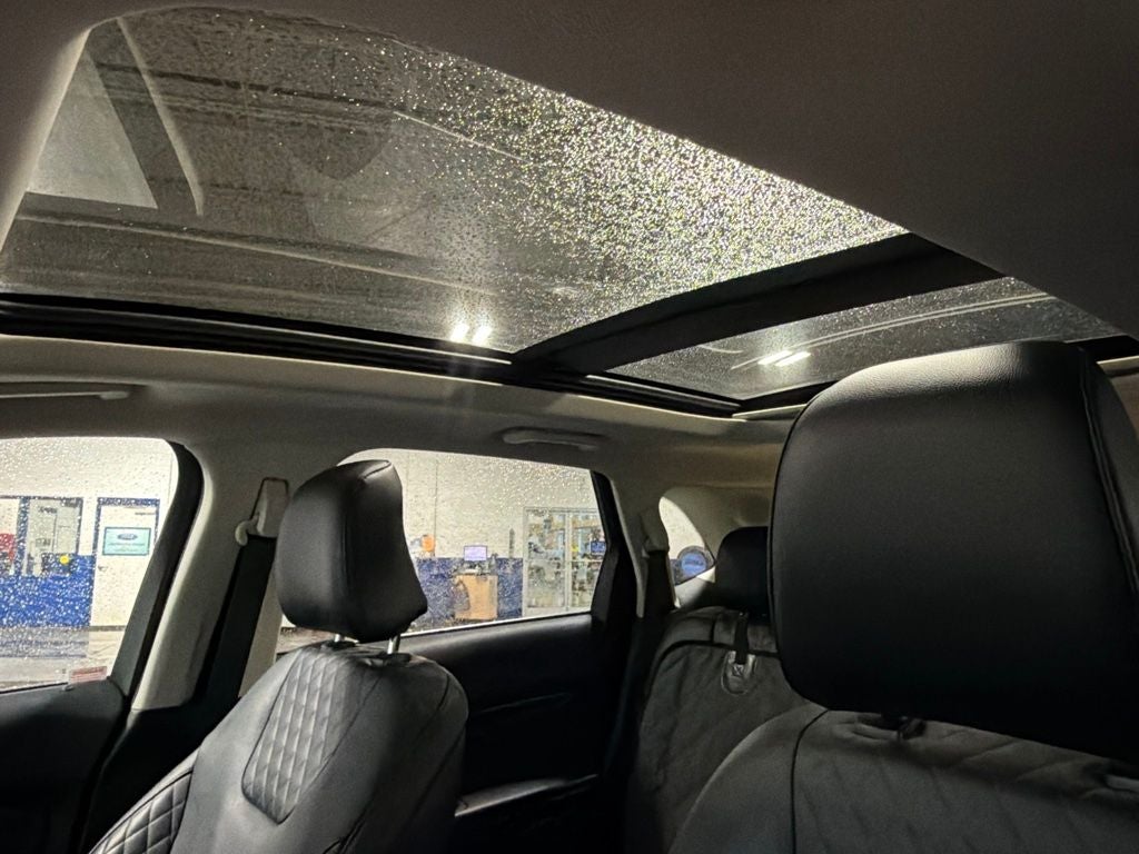 2023 Ford Edge Titanium