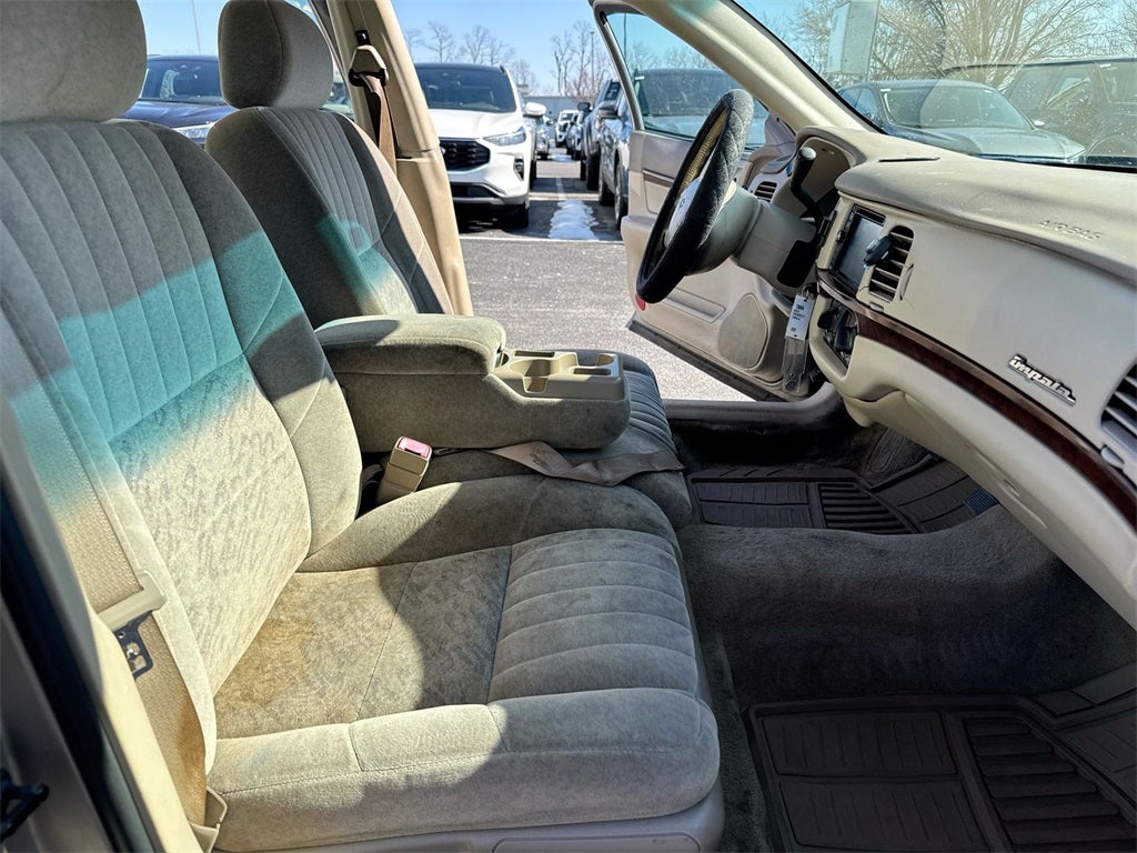 2003 Chevrolet Impala Base