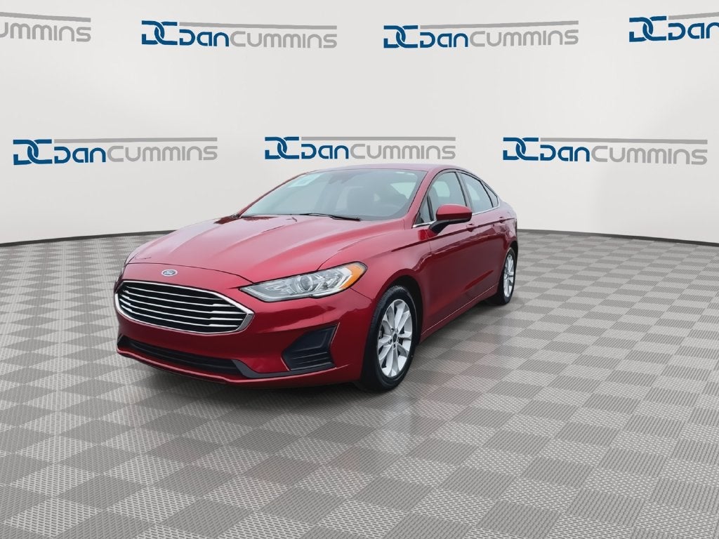 2020 Ford Fusion SE