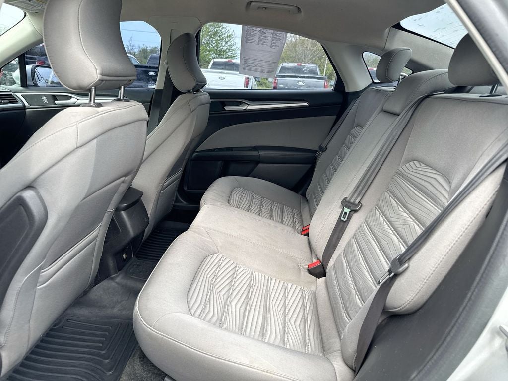 2016 Ford Fusion Hybrid S