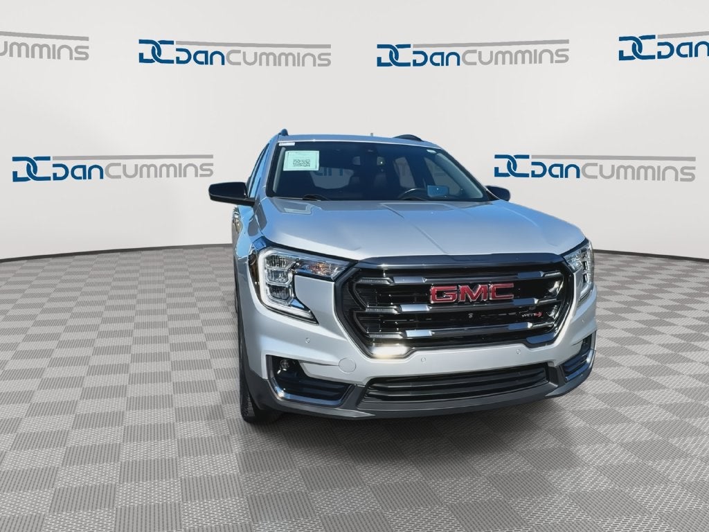 2022 GMC Terrain AT4