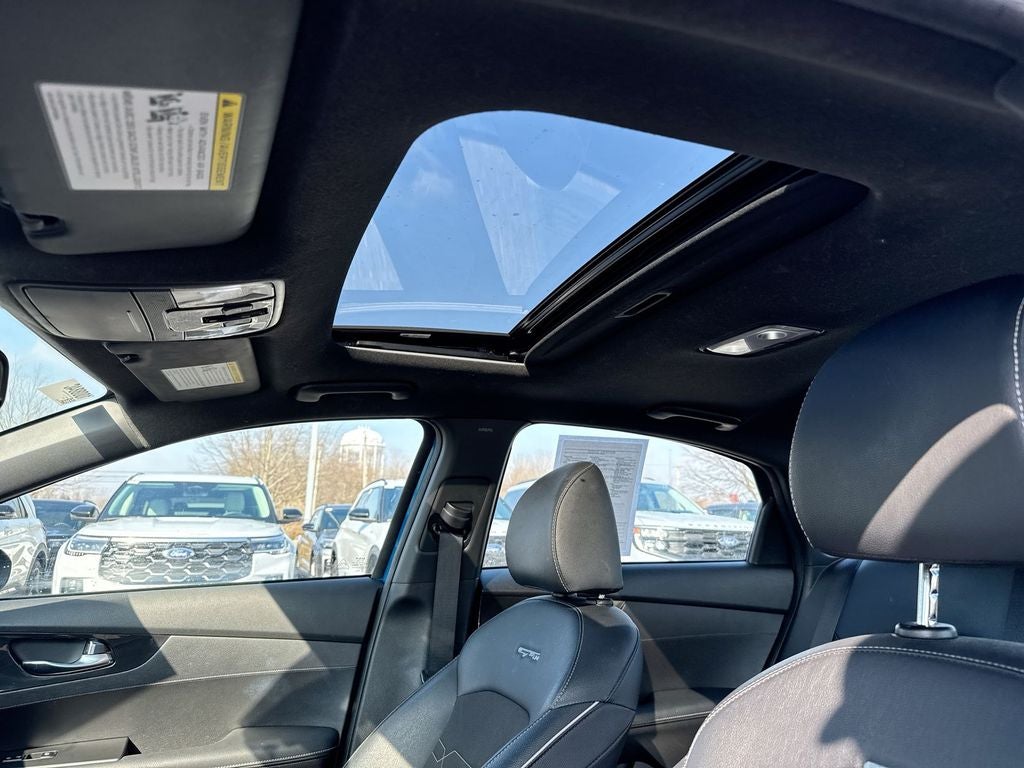 2023 Kia Forte GT-Line