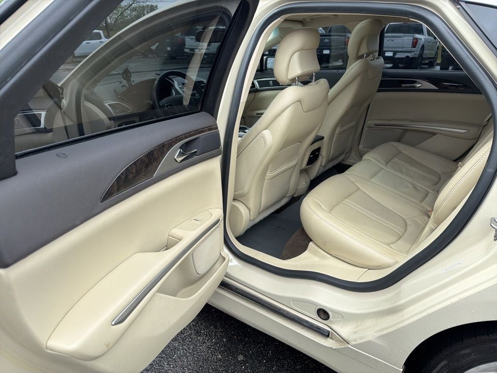 2014 Lincoln MKZ Base