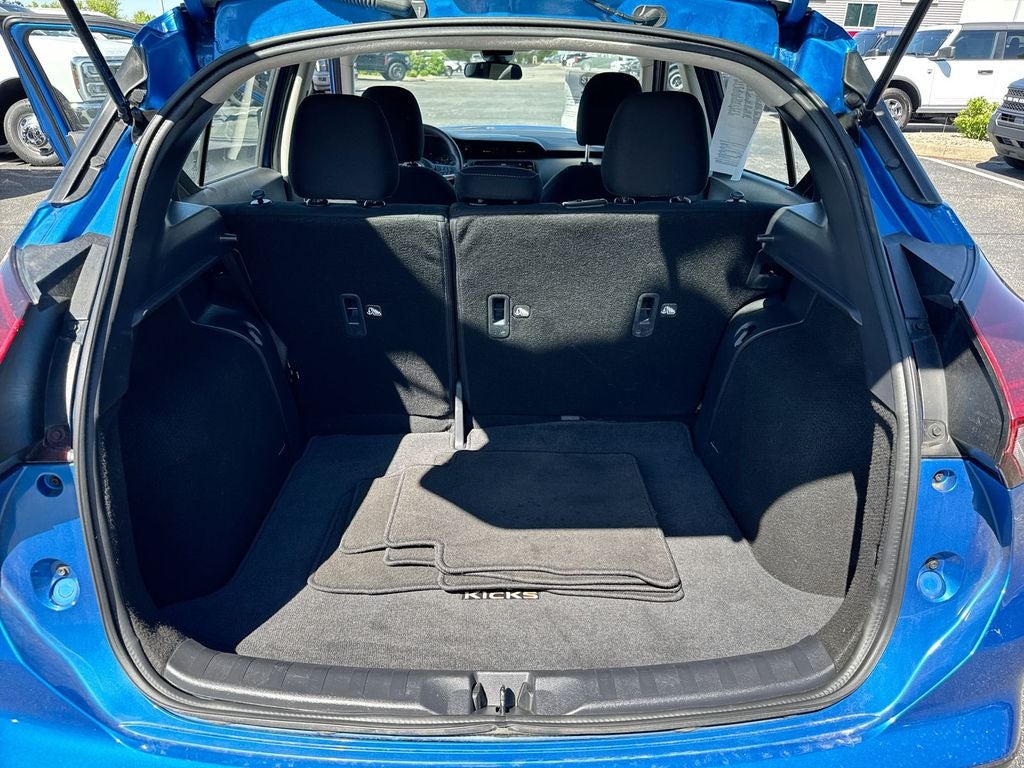 2024 Nissan Kicks SV