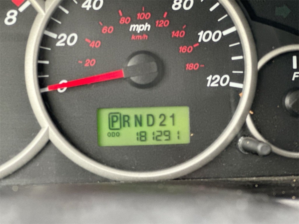 2005 Mazda Mazda Tribute i