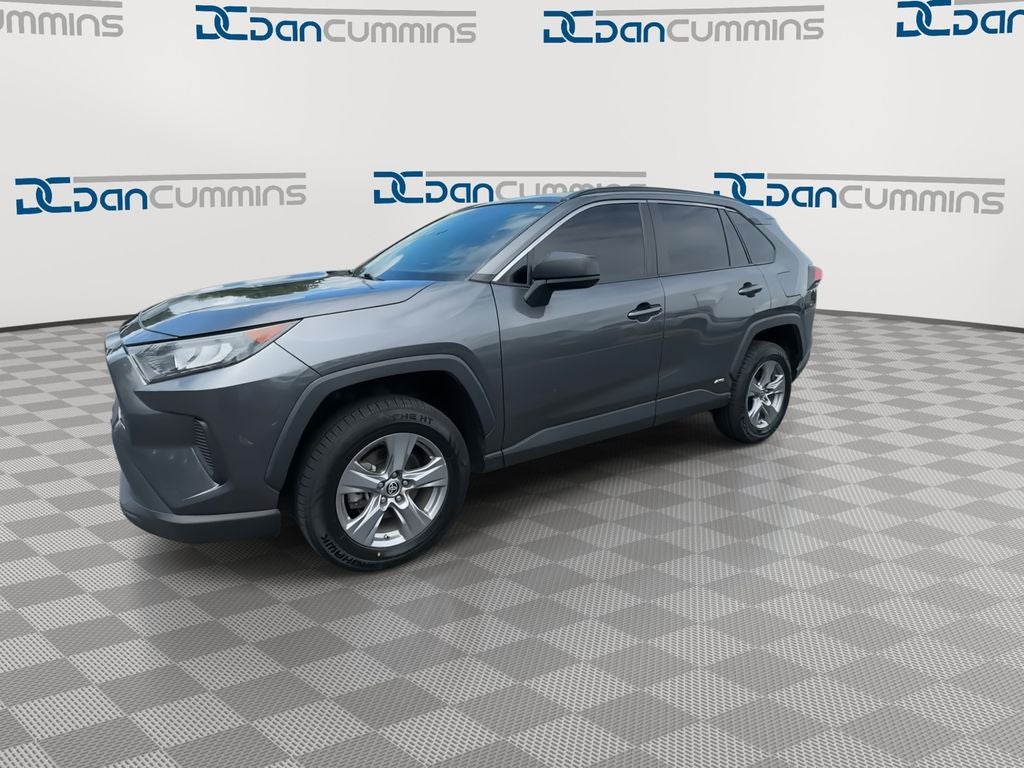 2022 Toyota RAV4 Hybrid LE