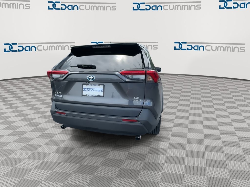2022 Toyota RAV4 Hybrid LE