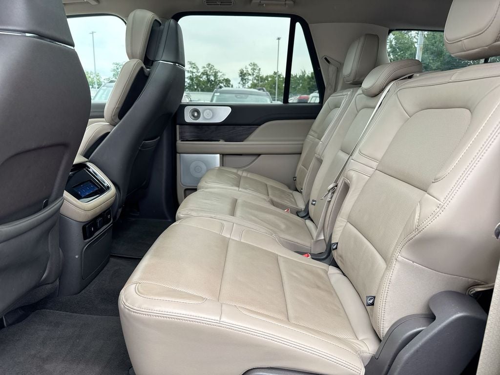 2023 Lincoln Navigator L Reserve