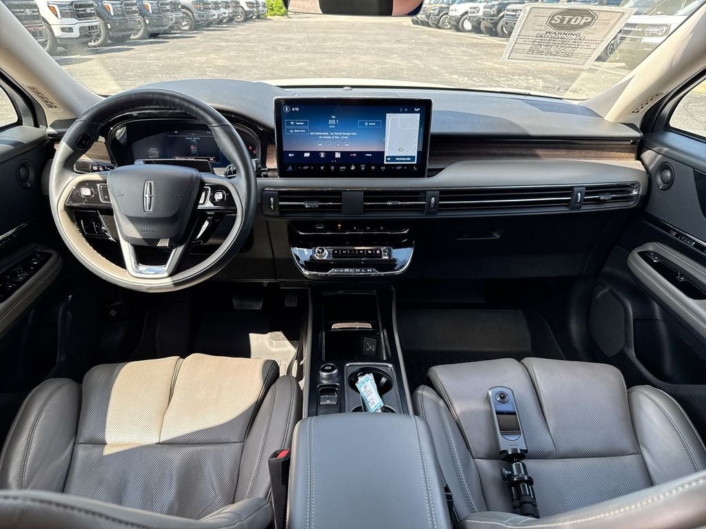 2023 Lincoln Corsair Plug-In Hybrid Grand Touring