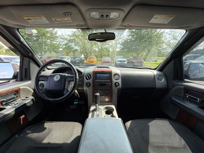 2006 Lincoln Mark LT Base