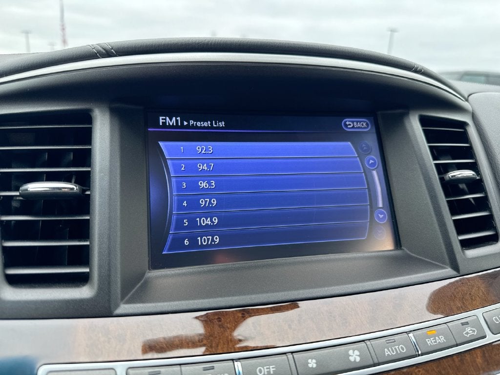 2016 INFINITI QX60 Base