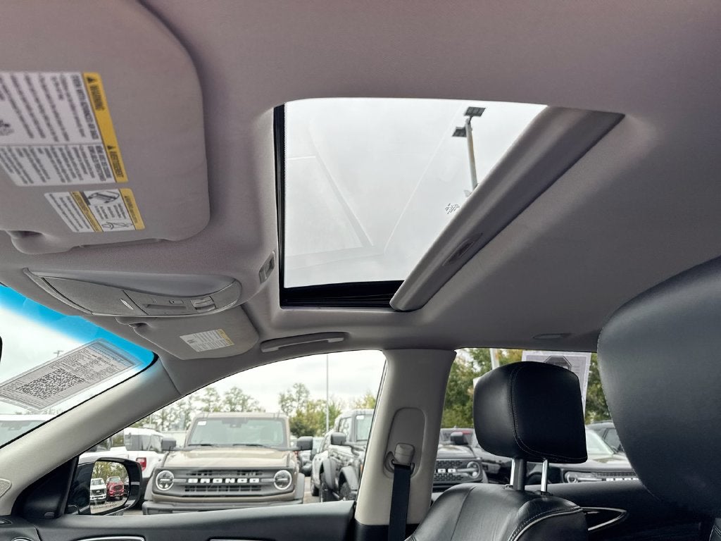 2016 INFINITI QX60 Base