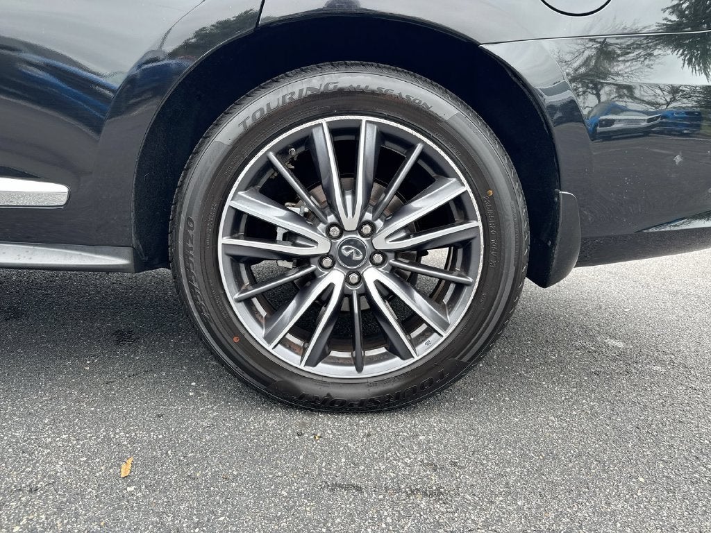 2016 INFINITI QX60 Base