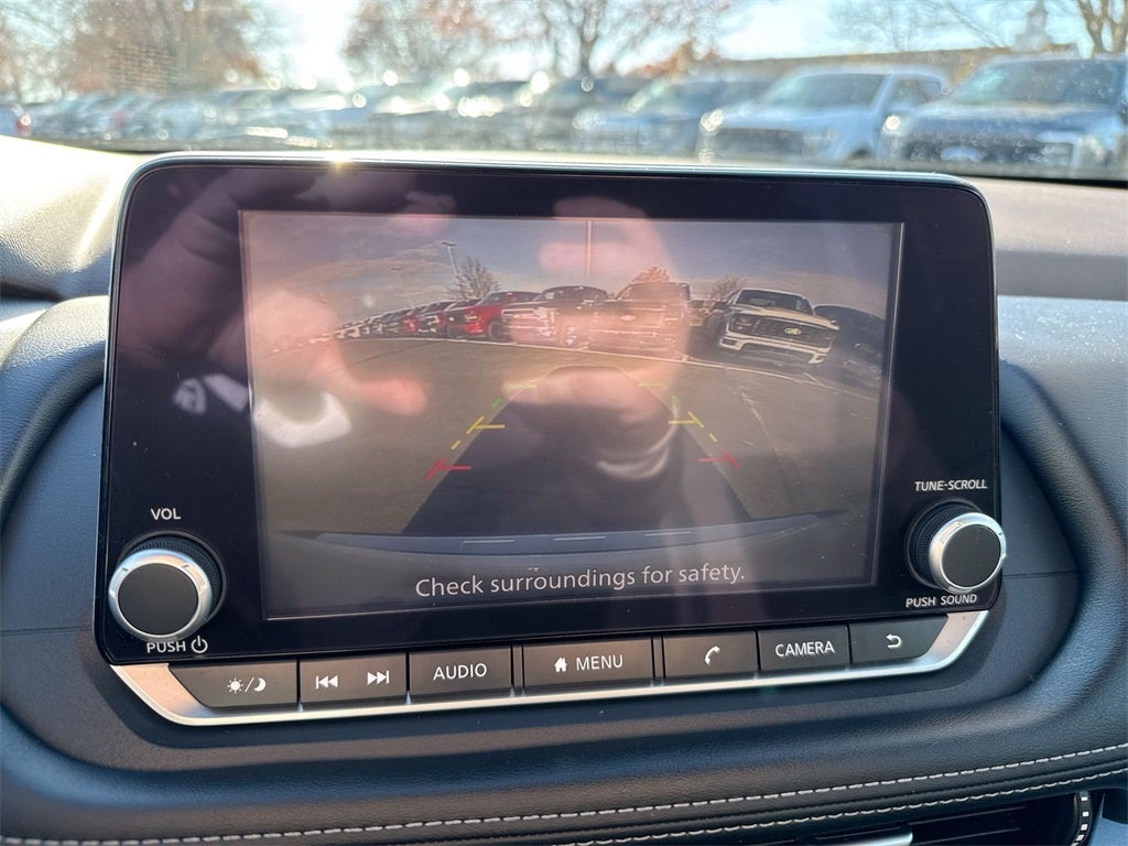 2022 Nissan Rogue SV