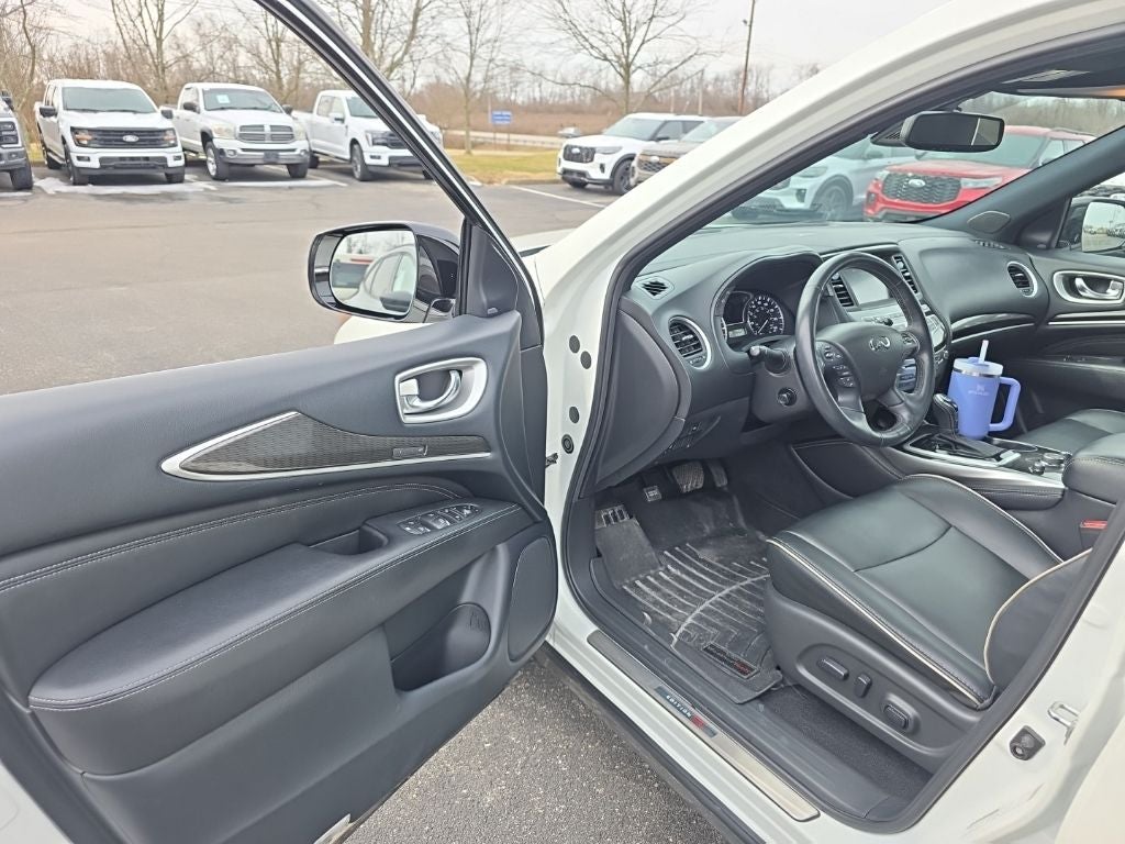 2020 INFINITI QX60 LUXE