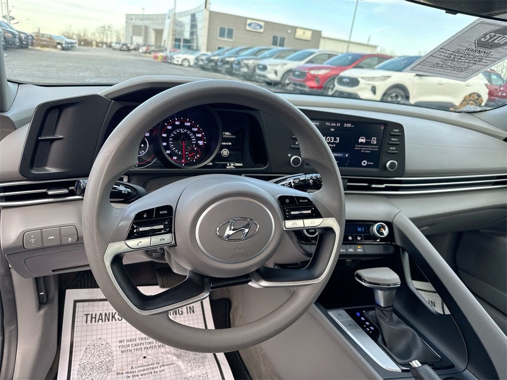 2023 Hyundai Elantra SEL