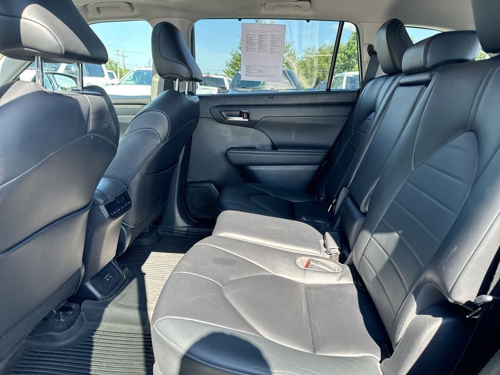 2023 Toyota Highlander XLE