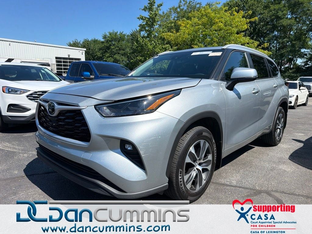 2023 Toyota Highlander XLE