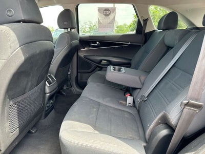 2018 Kia Sorento LX