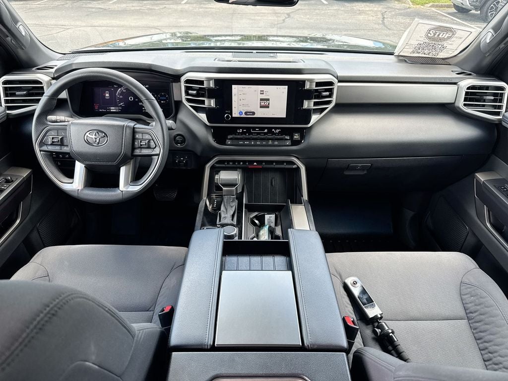 2025 Toyota Sequoia SR5